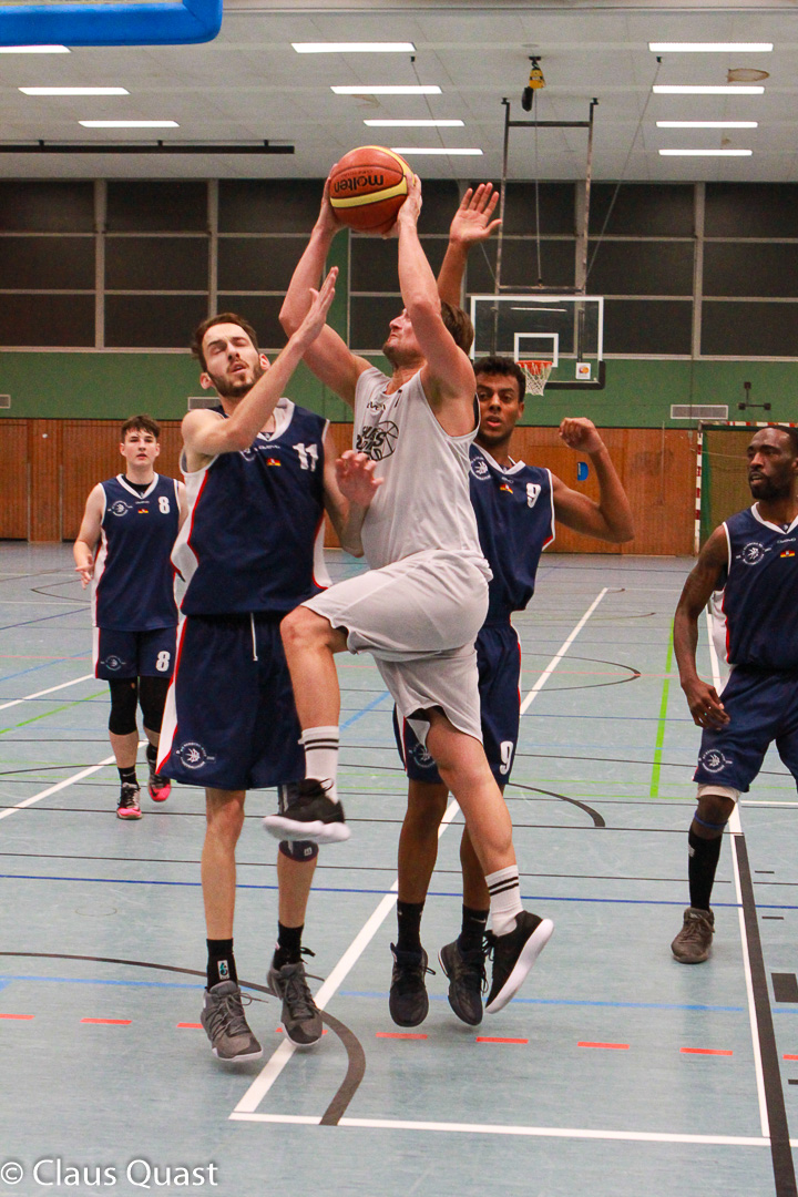 Schwache letzten 5 Minuten kosten Sieg über BG West
